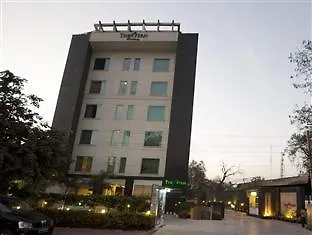 Hotel Grenville Gurgaon